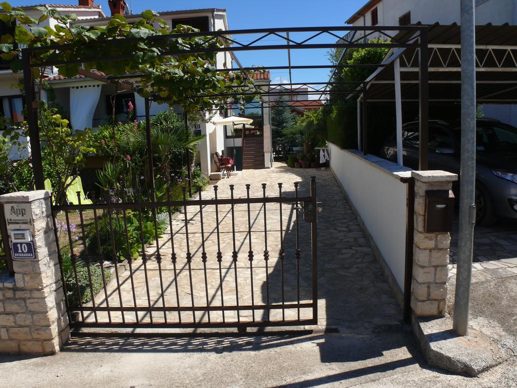 Apartment Marijana Poreč Eksteriør billede